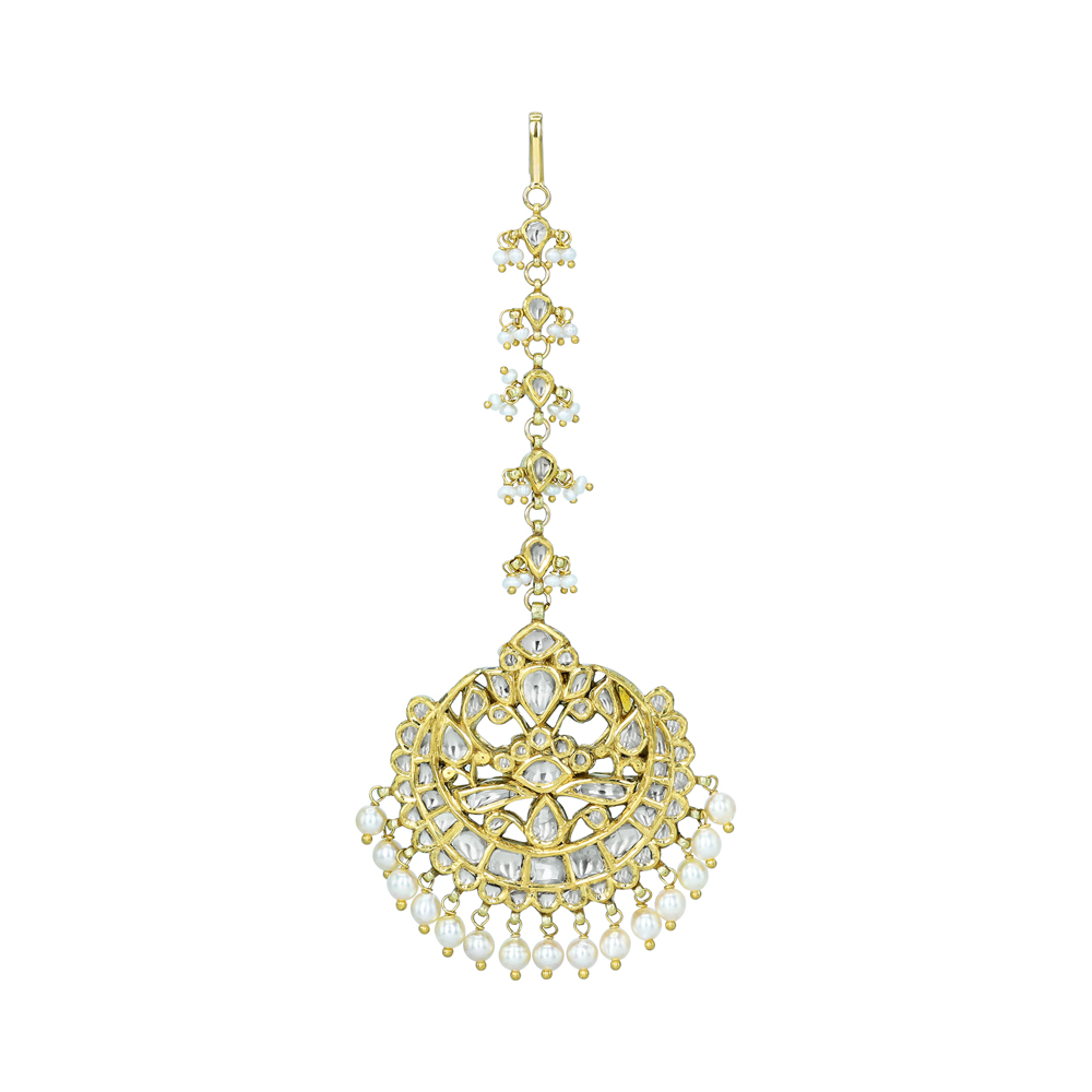 Graceful Polki Mangtikka with Pearl Drops and Intricate Design